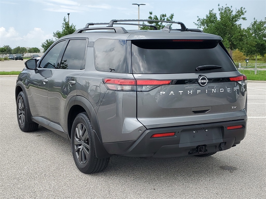 2022 Gun Metallic Nissan Pathfinder SV FWD SUV