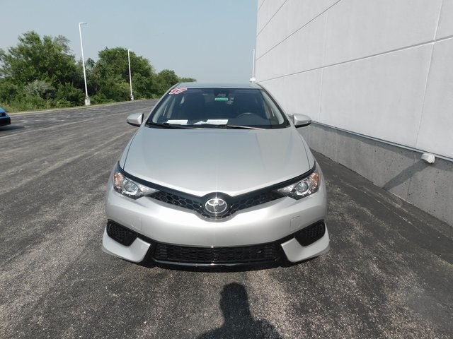 used 2017 Toyota Corolla iM Base 5D Hatchback
