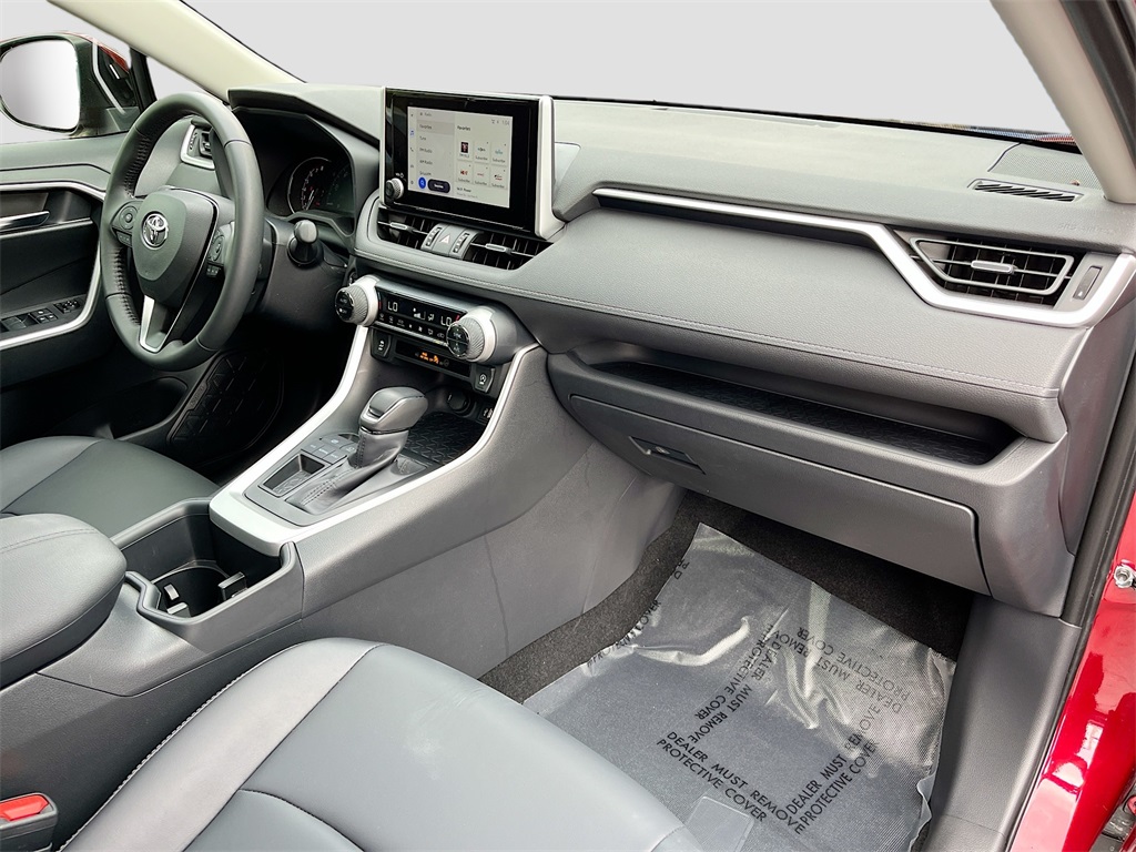 2024 Toyota RAV4 XLE Premium photo 22