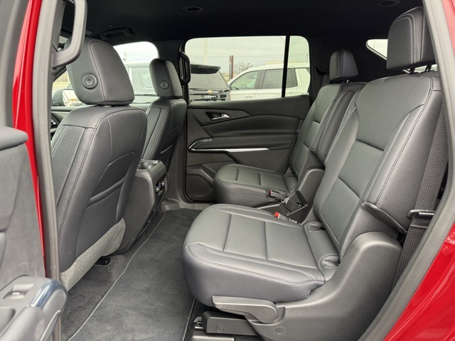 new 2026 Chevrolet Traverse car, priced at $45,515