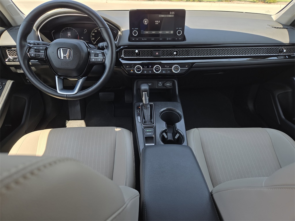 2024 Honda Civic EX-L Hatchback photo 11