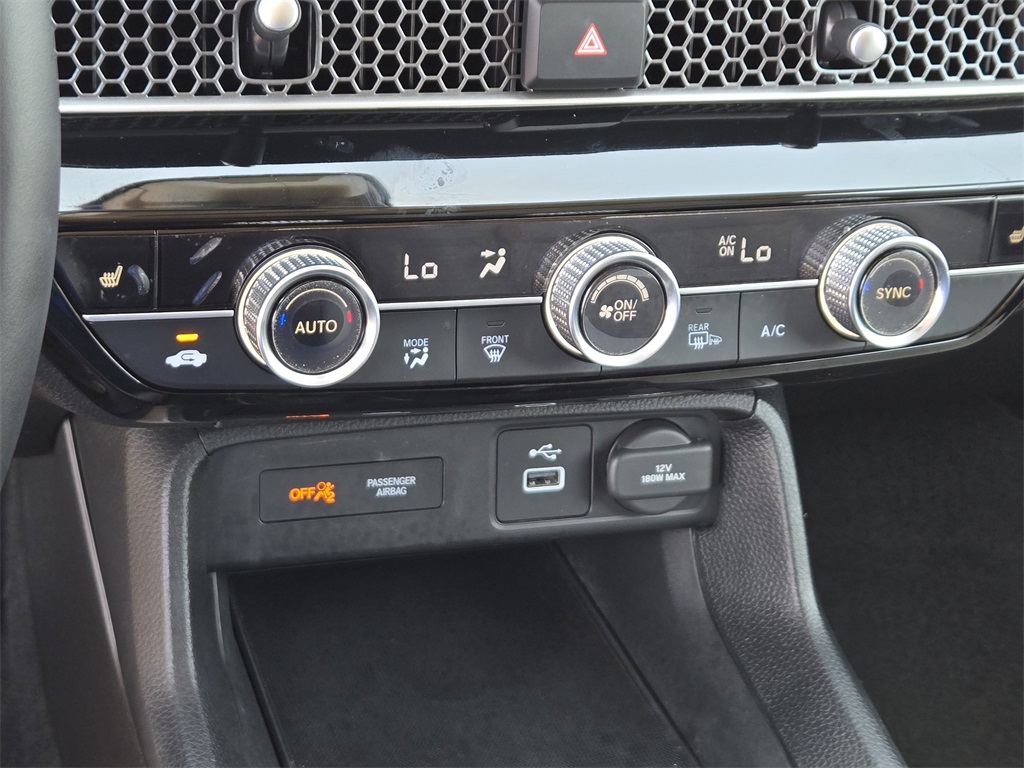 2024 Honda Civic EX-L Hatchback photo 19