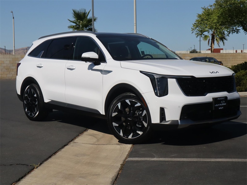 2025 Kia Sorento SX's photo