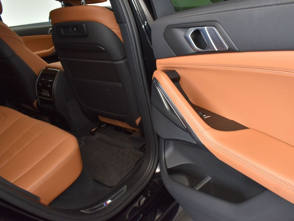 2022 Black Sapphire Metallic BMW X6 xDrive40i AWD SUV