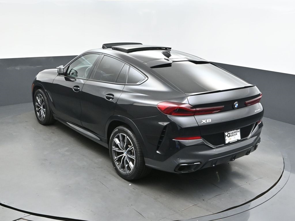 2022 Black Sapphire Metallic BMW X6 xDrive40i AWD SUV