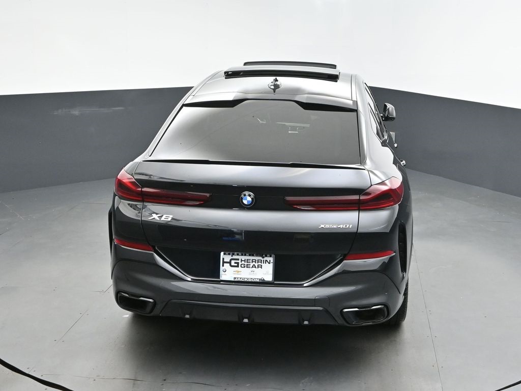 2022 Black Sapphire Metallic BMW X6 xDrive40i AWD SUV