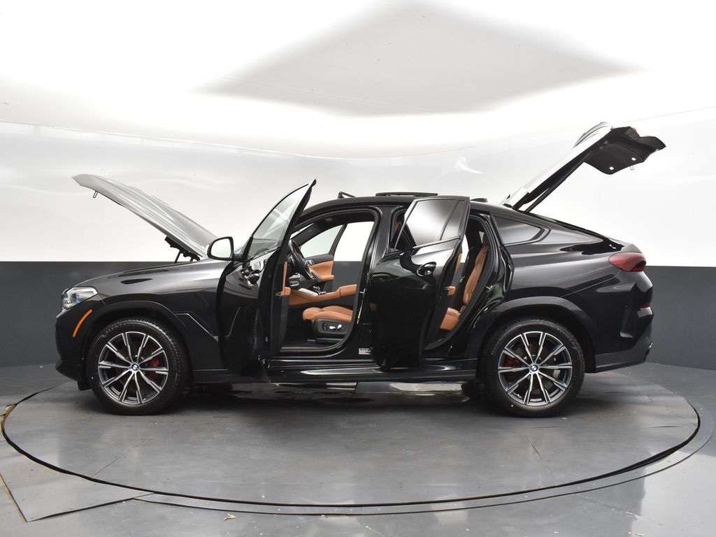 2022 Black Sapphire Metallic BMW X6 xDrive40i AWD SUV