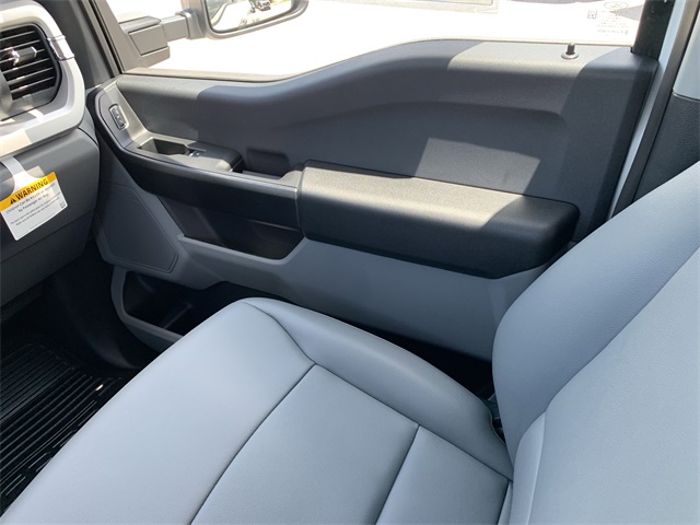 2025 Oxford White Ford Super Duty F-450 DRW XL 4X4 Truck