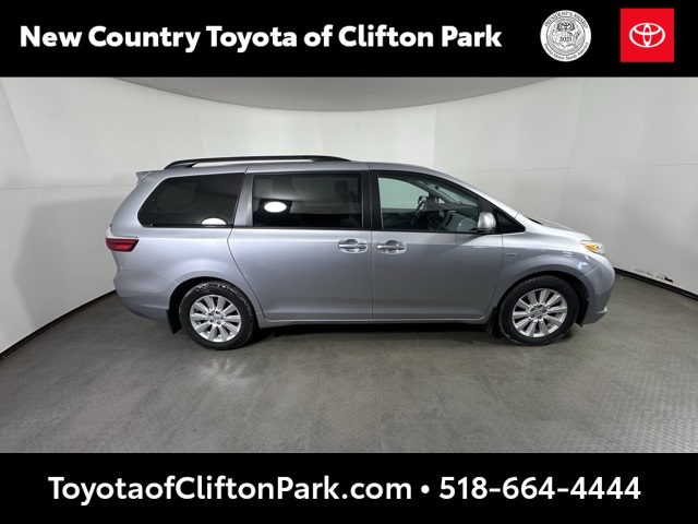 Used 2017 Toyota Sienna LE with VIN 5TDJZ3DCXHS172769 for sale in Westport, CT