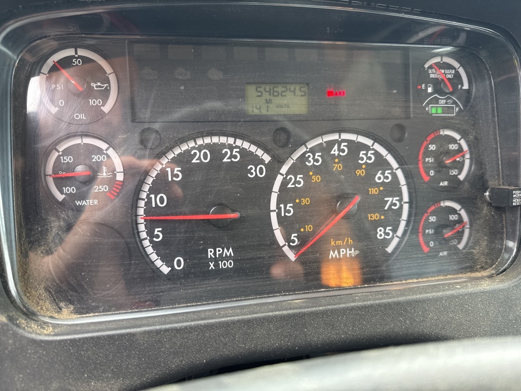 2016 White Freightliner M2 106 Dakota