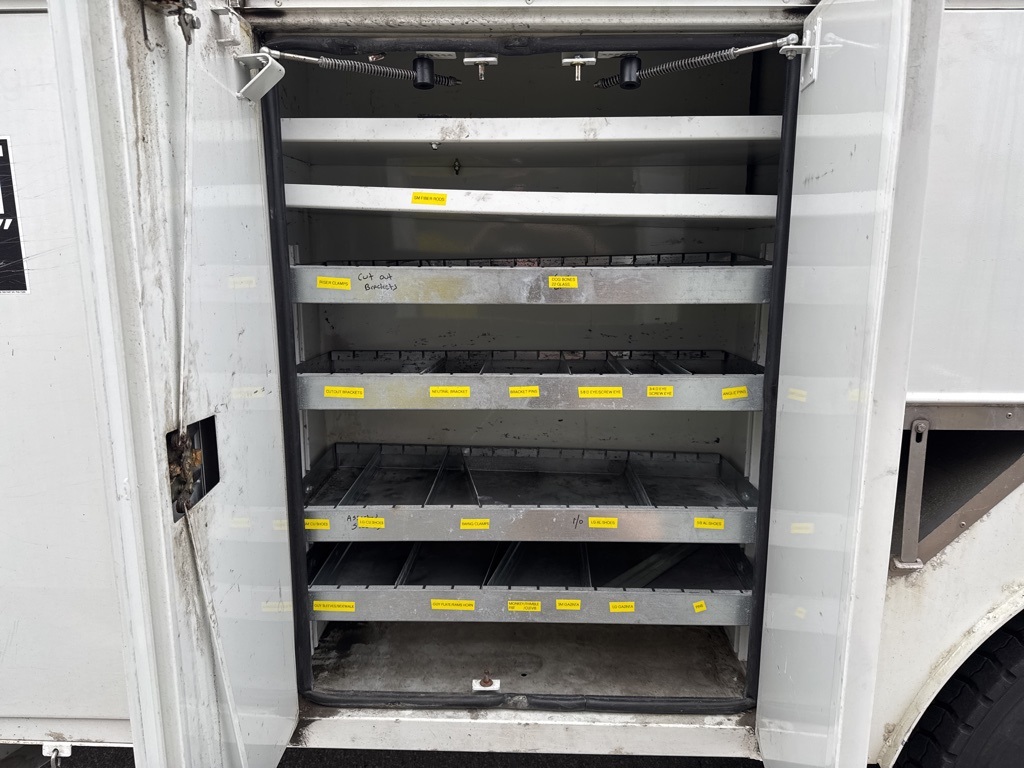 2016 White Freightliner M2 106 Dakota
