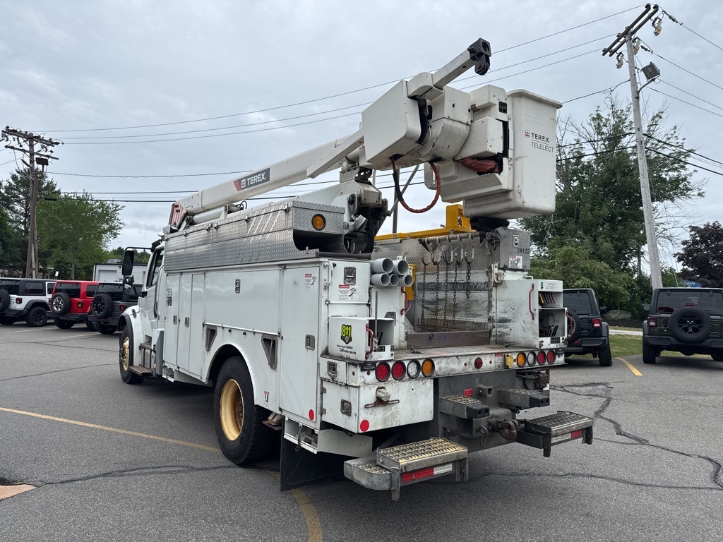 2016 White Freightliner M2 106 Dakota