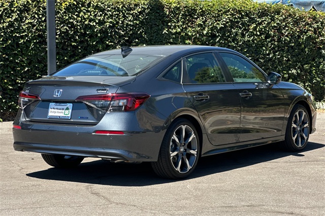 2026 Honda Civic Hybrid Sport Touring photo 3