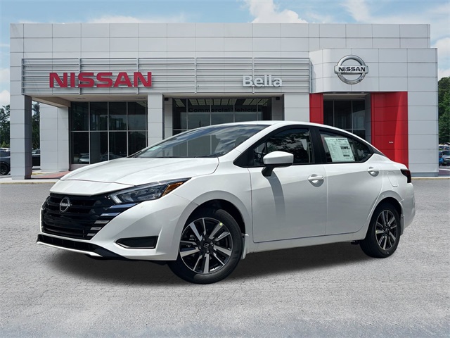 2025 Aspen White Tricoat Nissan Versa 1.6 SV FWD Sedan