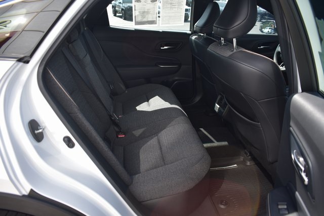 2023 Toyota Crown XLE photo 13