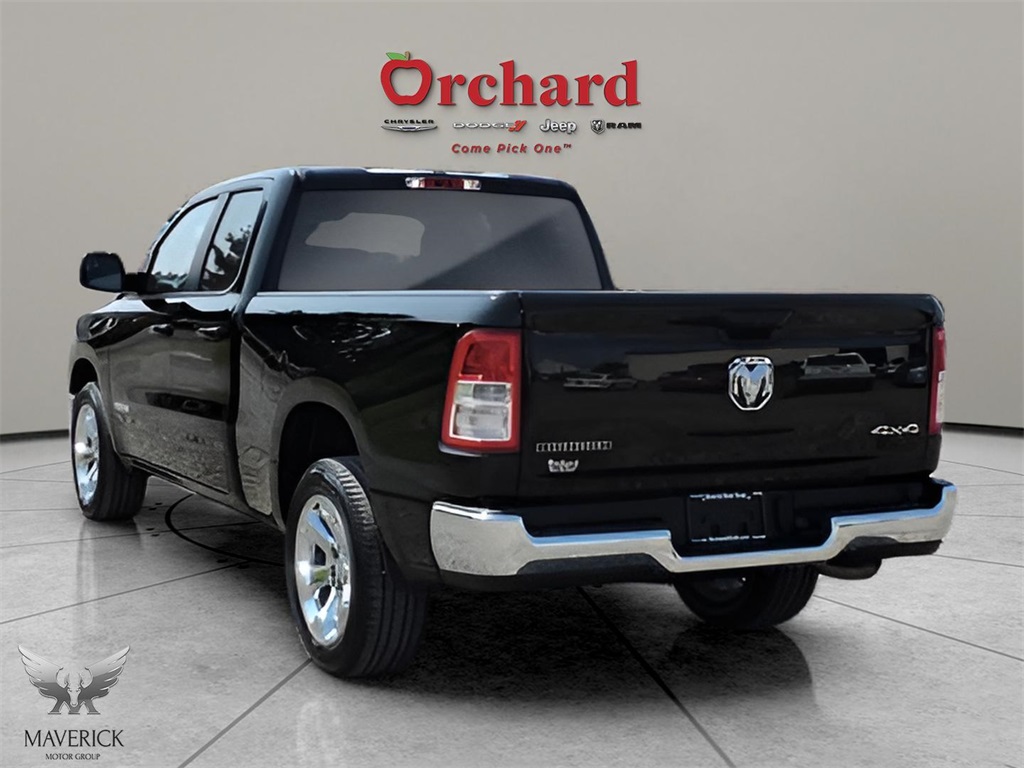 2021 Diamond Black Crystal Pearlcoat Ram 1500 Big Horn/Lone Star 4X4 Truck