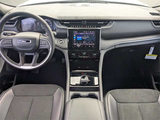 2025 Jeep Grand Cherokee L Altitude X 4x2