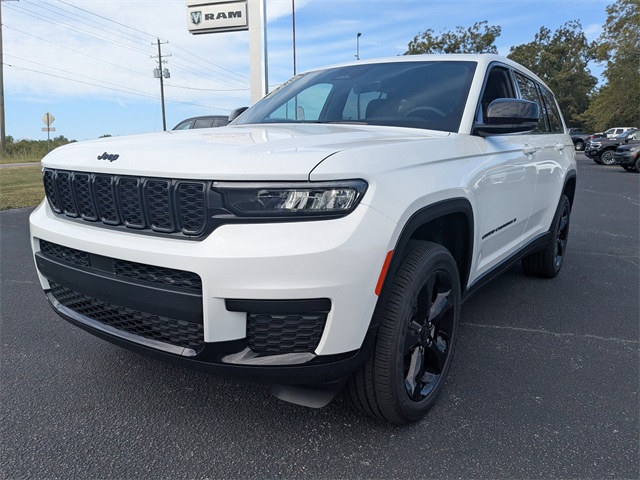 2025 Jeep Grand Cherokee L Altitude X 4x2