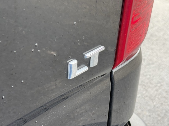 used 2025 Chevrolet Silverado 1500 car, priced at $35,051