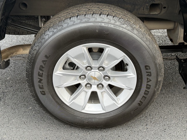 used 2025 Chevrolet Silverado 1500 car, priced at $35,051