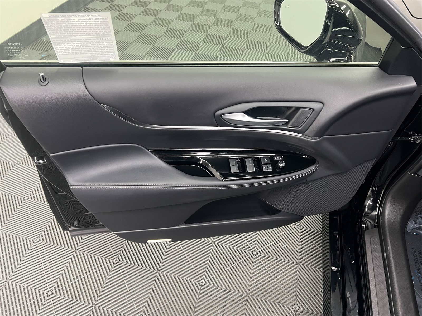 used 2022 Toyota Mirai car, priced at $13,488