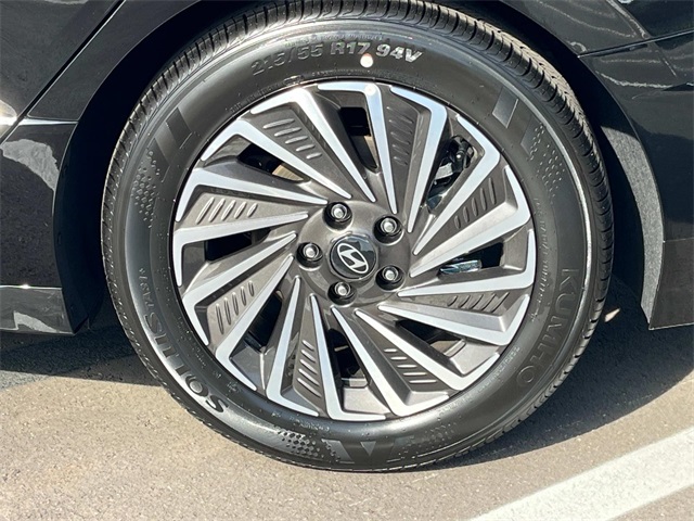new 2025 Hyundai Sonata Hybrid car, priced at $35,540