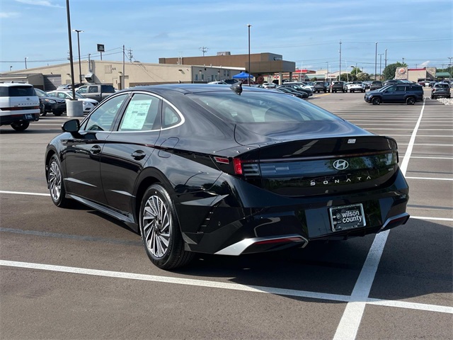 new 2025 Hyundai Sonata Hybrid car, priced at $35,540