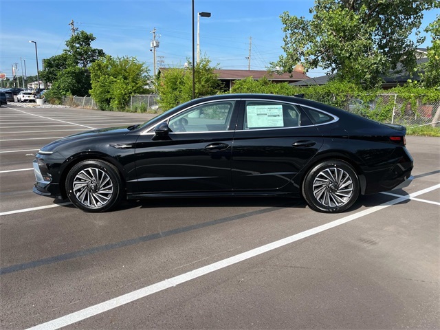 new 2025 Hyundai Sonata Hybrid car, priced at $35,540