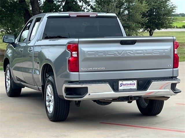 2024 Chevrolet Silverado 1500 LT photo 5