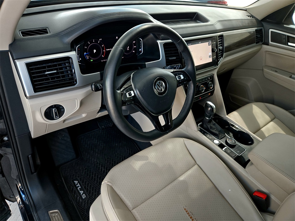 2019 Volkswagen Atlas SEL photo 11