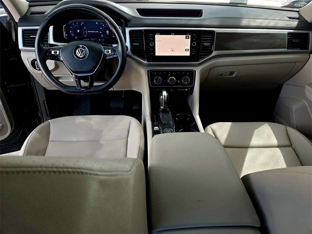 2019 Volkswagen Atlas SEL photo 12