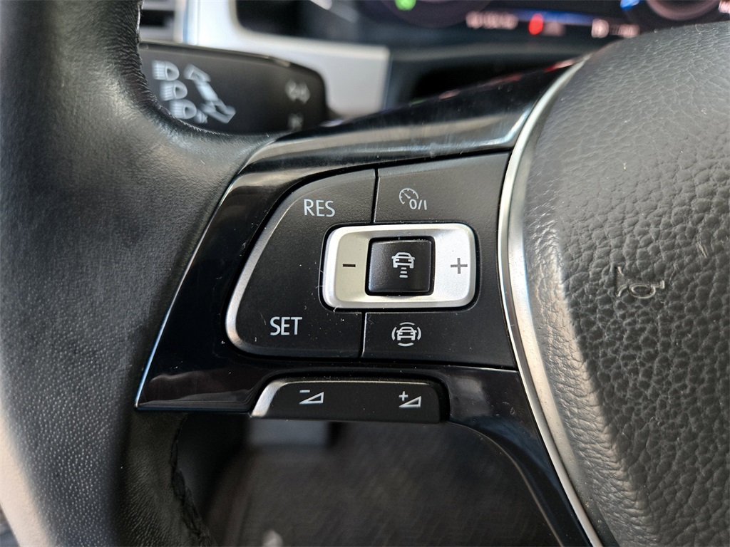 2019 Volkswagen Atlas SEL photo 15