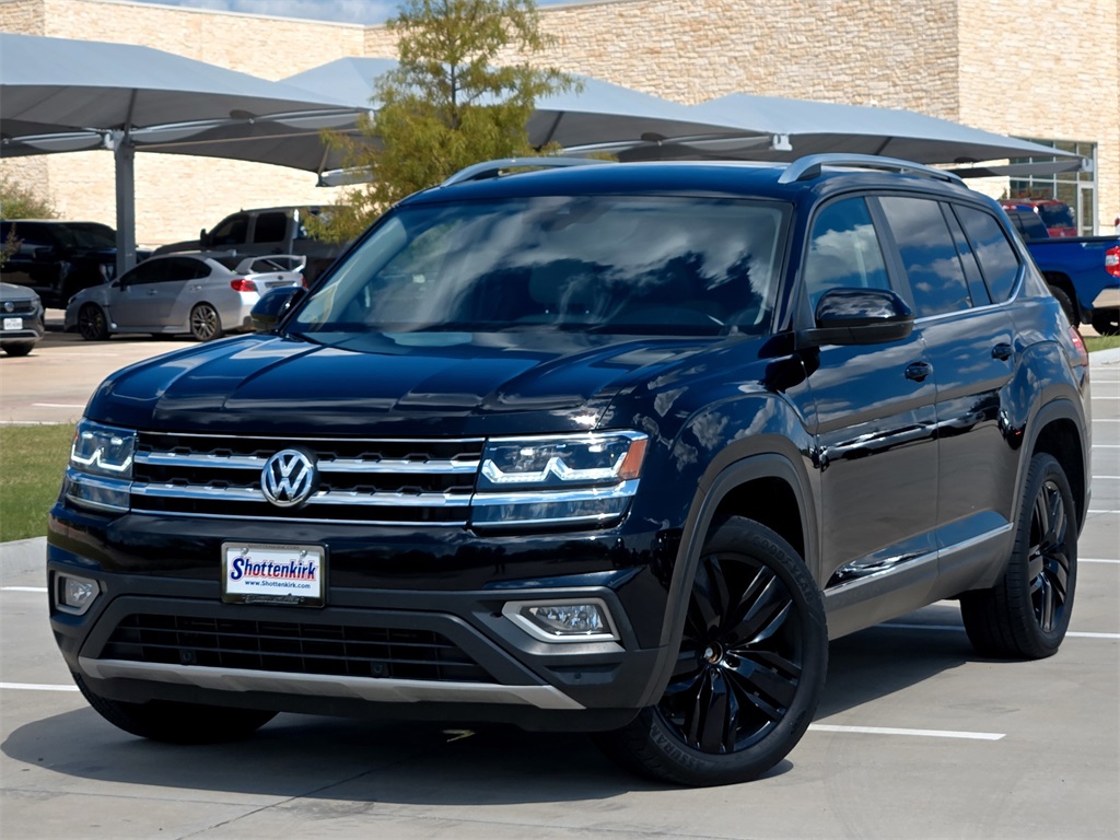 2019 Volkswagen Atlas SEL photo 2