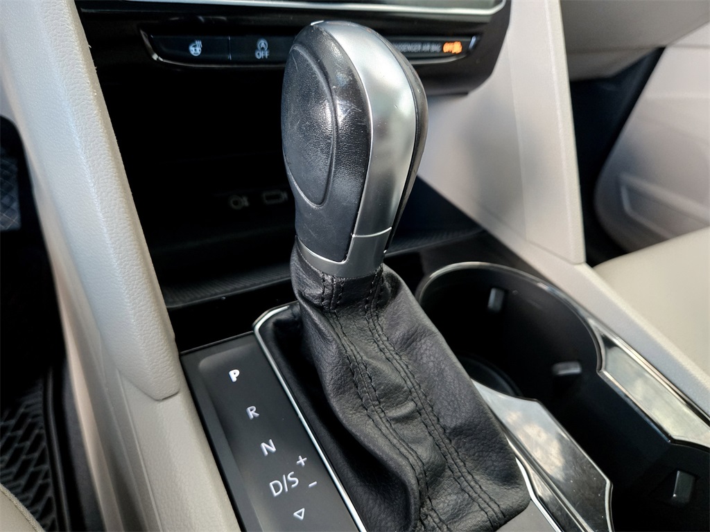 2019 Volkswagen Atlas SEL photo 22