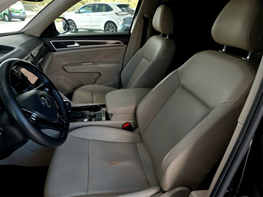 2019 Volkswagen Atlas SEL photo 25