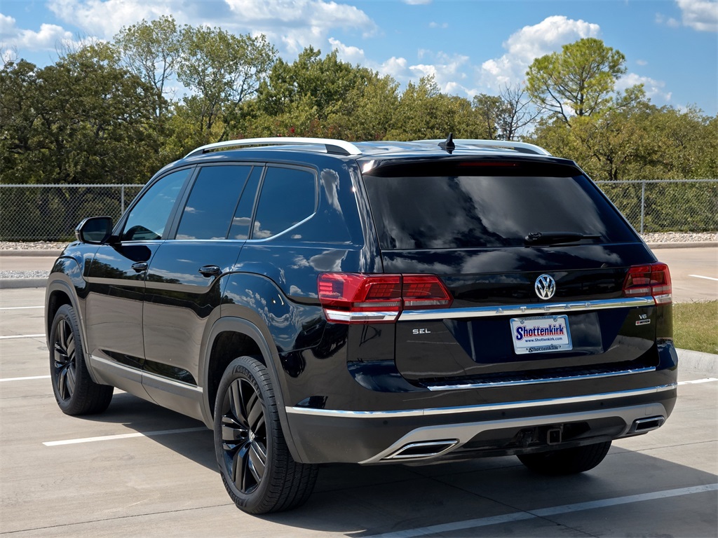 2019 Volkswagen Atlas SEL photo 5