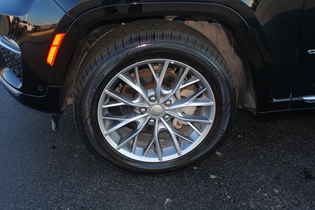 used 2023 Jeep Grand Cherokee car, priced at $38,799