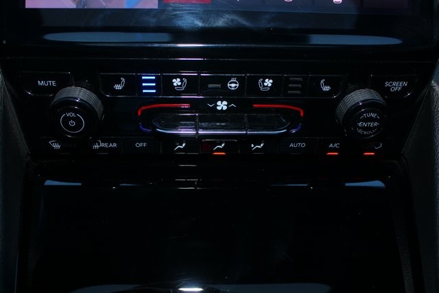 used 2023 Jeep Grand Cherokee car, priced at $38,799