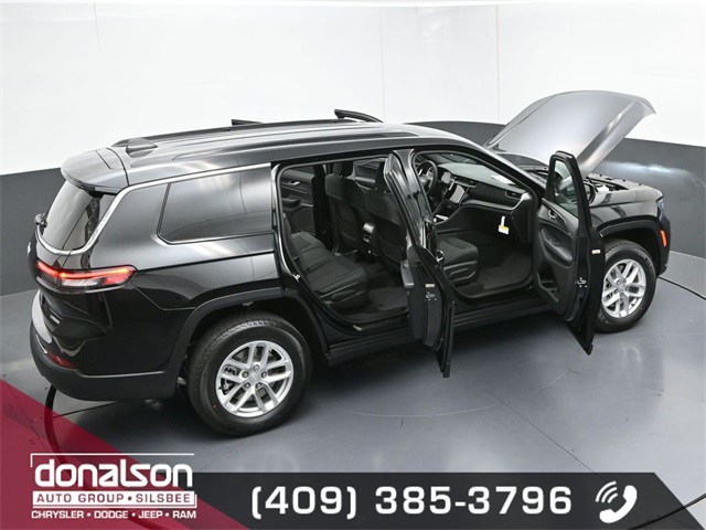 new 2025 Jeep Grand Cherokee L car, priced at $39,999