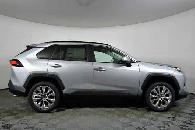 New 2025 Toyota RAV4 SUV