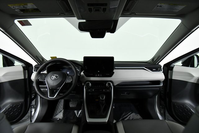 New 2025 Toyota RAV4 SUV