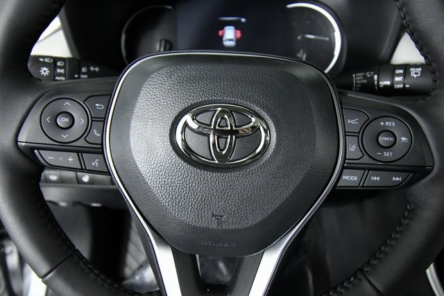 New 2025 Toyota RAV4 SUV