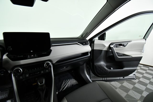 New 2025 Toyota RAV4 SUV