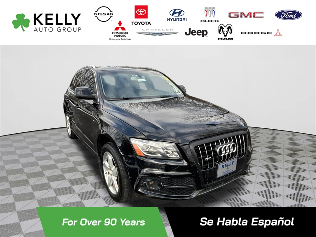 2011 Audi Q5 Premium Plus's photo
