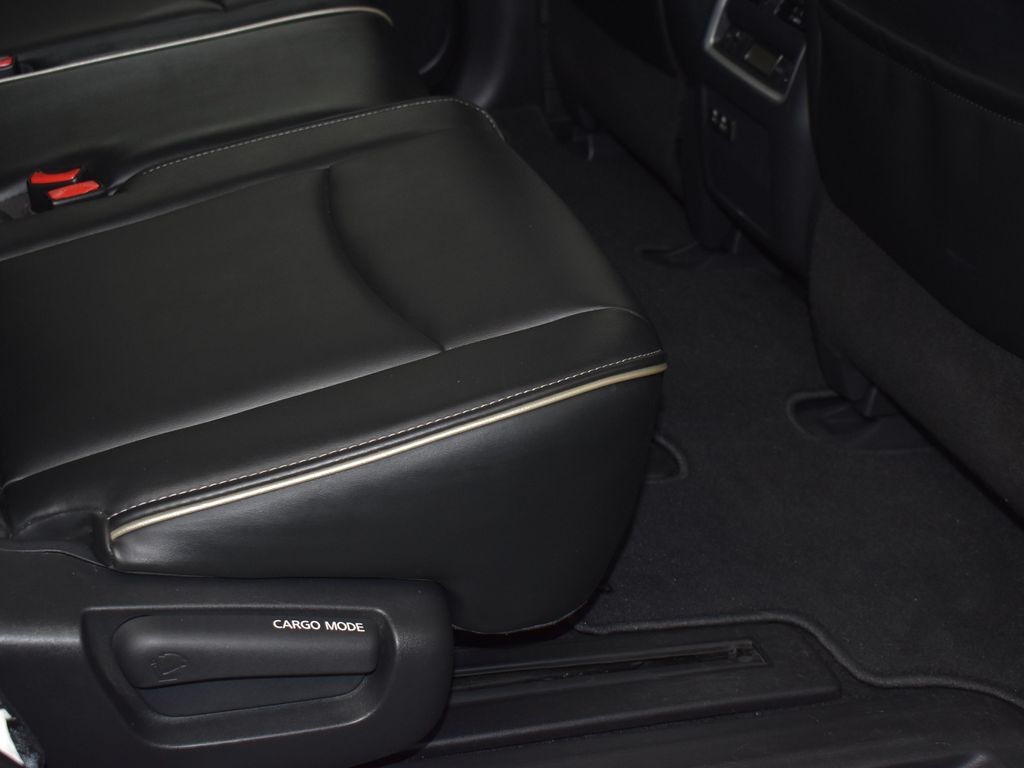 2019 Infiniti QX60 Luxe photo 8