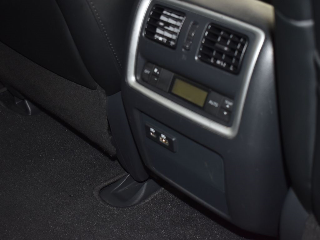2019 Infiniti QX60 Luxe photo 11