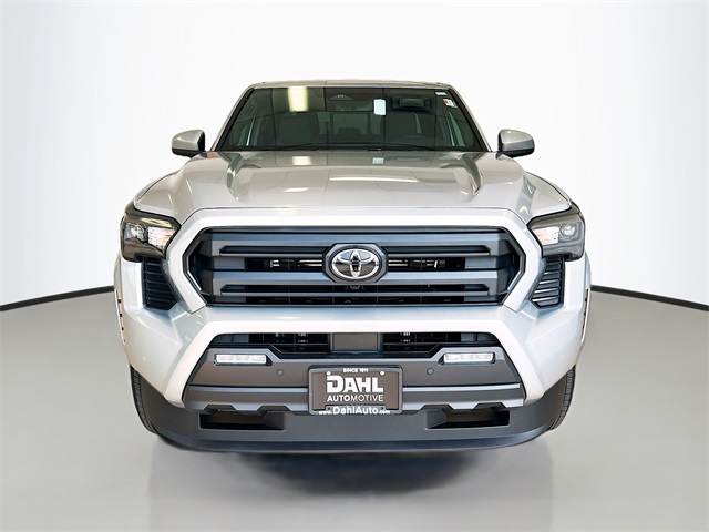 2025 Toyota Tacoma SR5 4x4 Double Cab photo 2