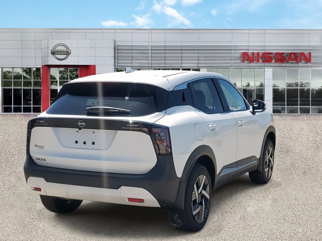 2025 Aspen White Nissan Kicks SV FWD SUV