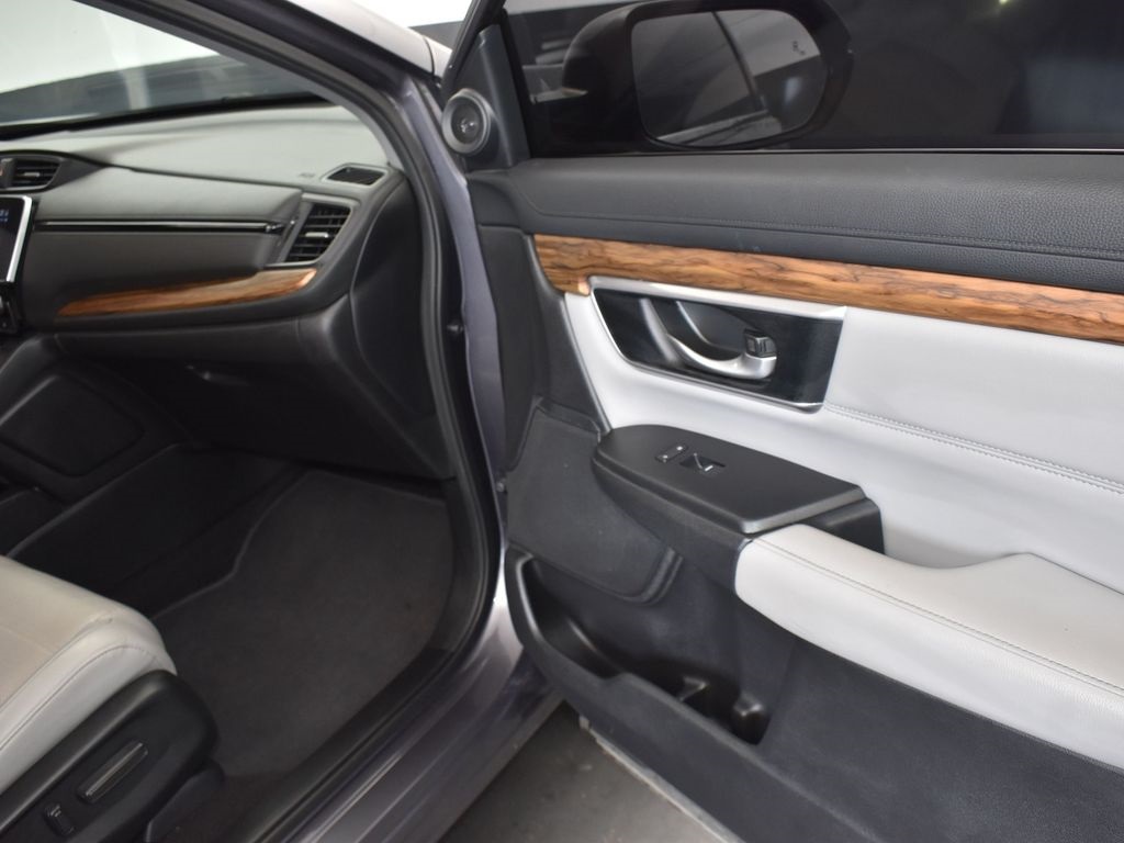 2018 Gray Honda CR-V Touring FWD SUV
