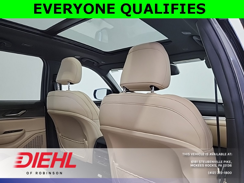 2025 Jeep Grand Cherokee Limited photo 12